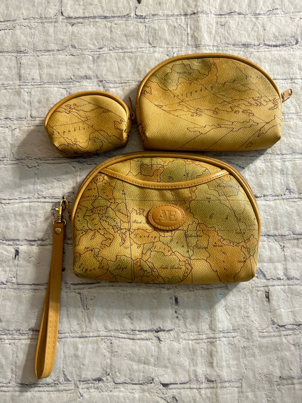 ALLEN EDWARD (3) PIECE VEGAN OLD WORLD MAP CLUTCH,MAKEUP BAG,& COIN SET ZIP TOPS